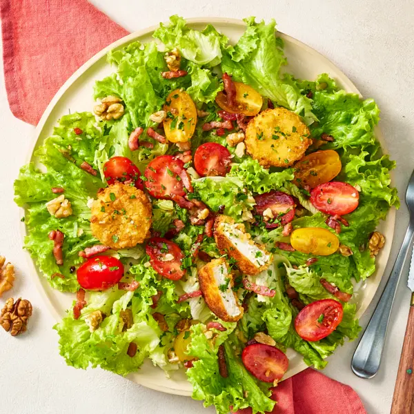 Salade de chèvre pané et lardons