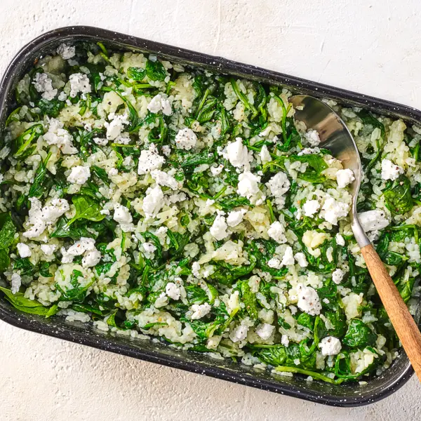 Risotto au four au fromage de chèvre et aux épinards
