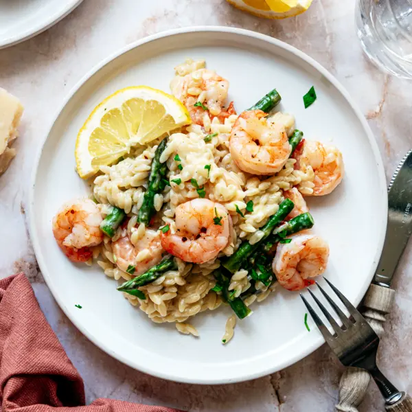 Orzo aux crevettes & asperges vertes