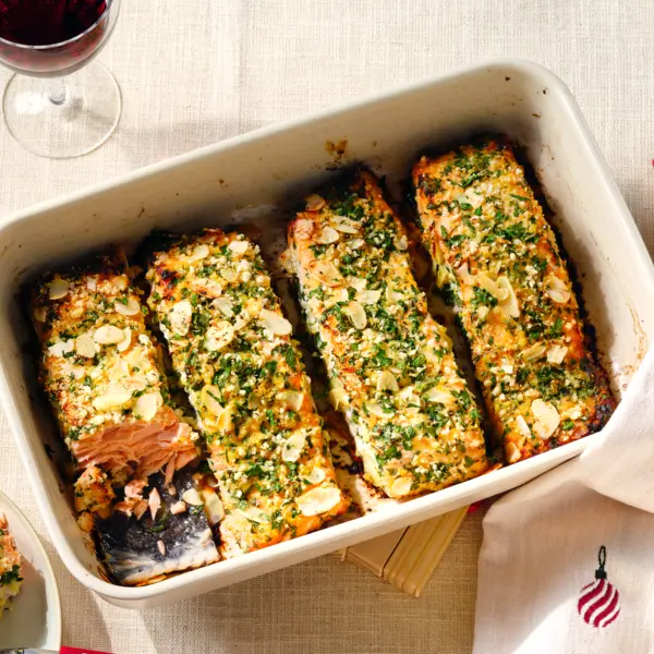 Saumon en croûte de parmesan & herbes