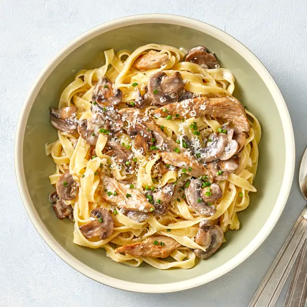 Tagliatelles au veau et champignons