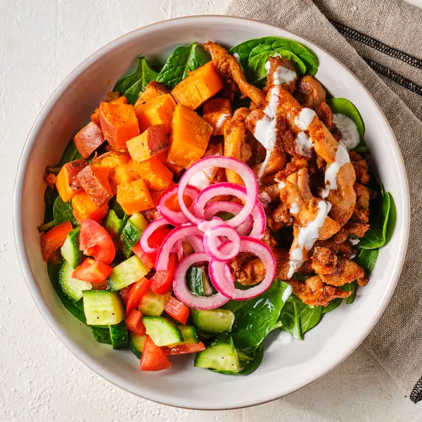 Bowl poulet, épinards et patate douce
