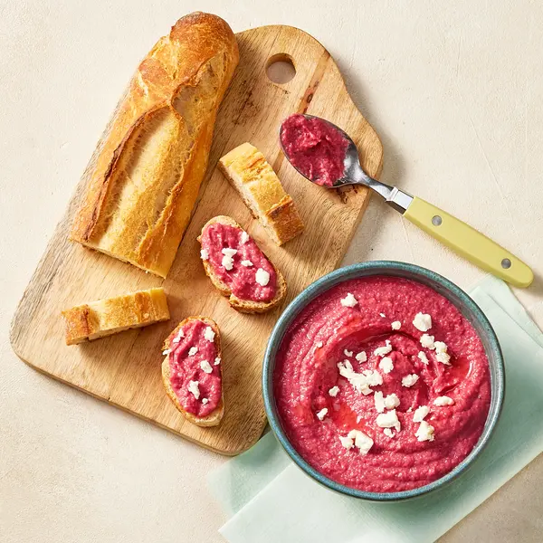Houmous de betterave & feta