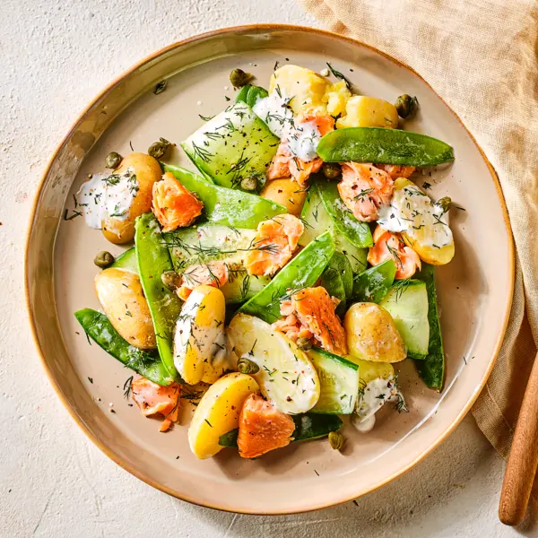 Salade de pommes de terre au saumon fumé