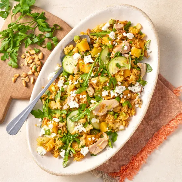 Salade de riz crispy et poulet au melon