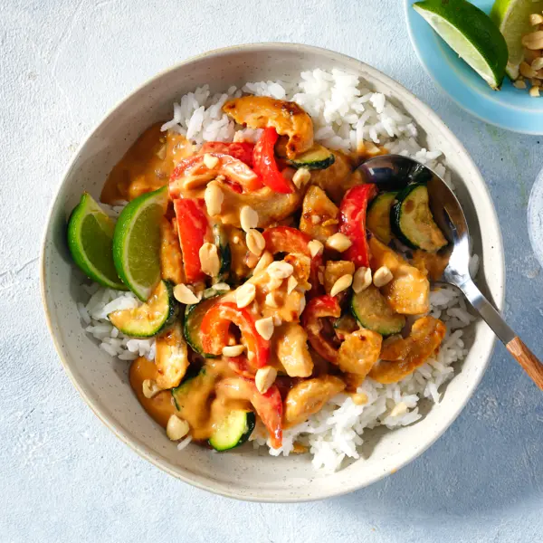 Poulet à la sauce aux cacahuètes