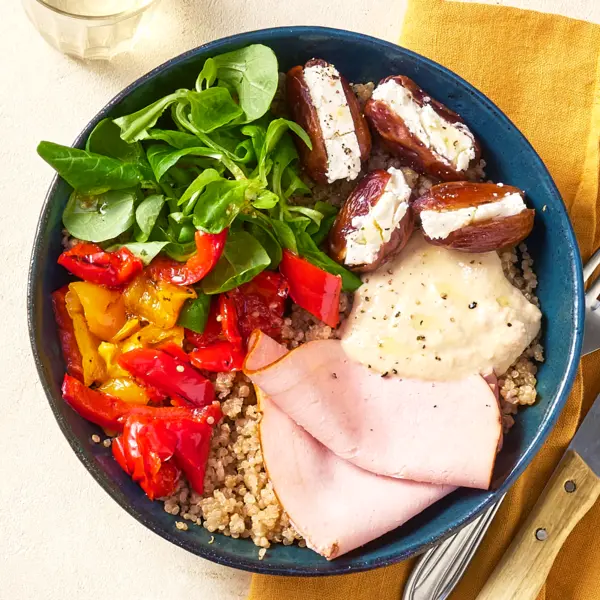 Bowl poivron, féta & dattes