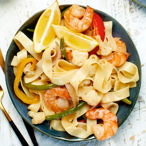 Wok de légumes aux crevettes à l'ail