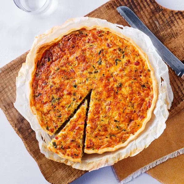 Quiche lorraine aux poireaux et aux lardons