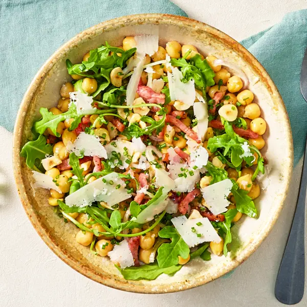 Salade de pois chiches aux lardons