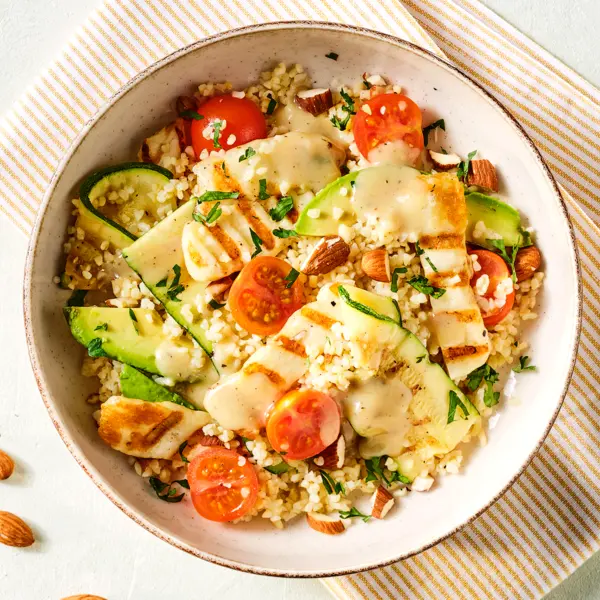 Salade de boulgour au halloumi