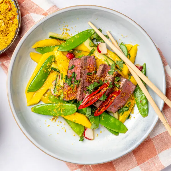 Salade de steak à la thaï