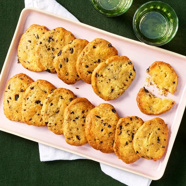 Sablés au fromage de brebis et aux olives