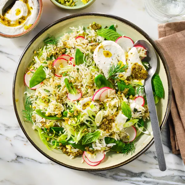 Salade de riz basmati à la harissa verte et crème de féta
