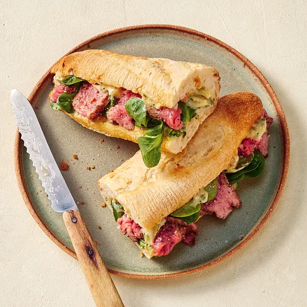 Sandwich au rôti de bœuf