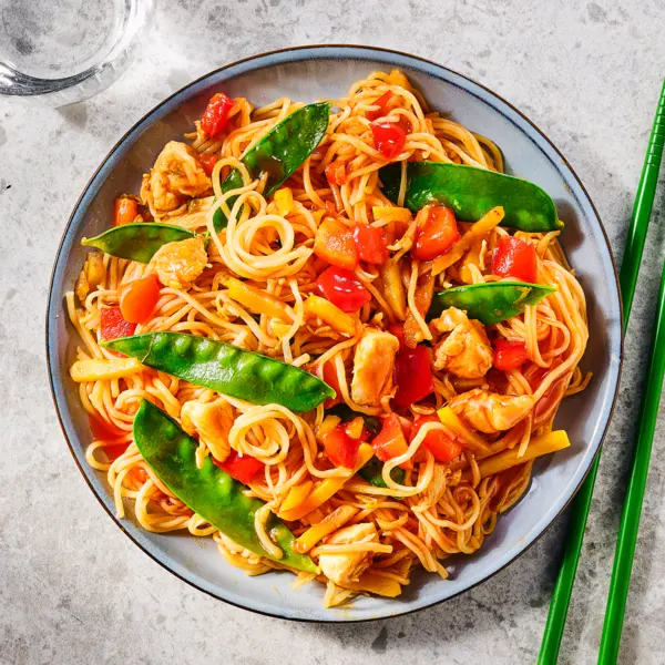 Poulet aigre-doux et nouilles