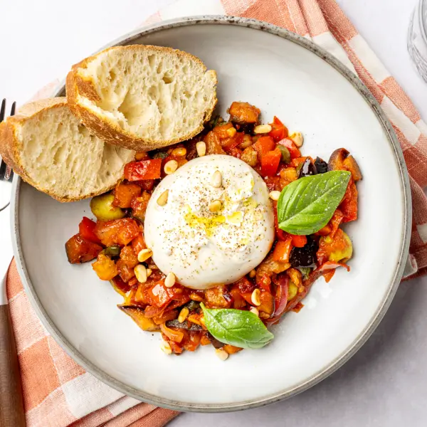 Caponata à la burrata