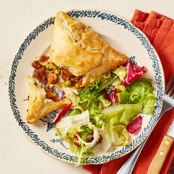 Feuilletés au poulet épicé