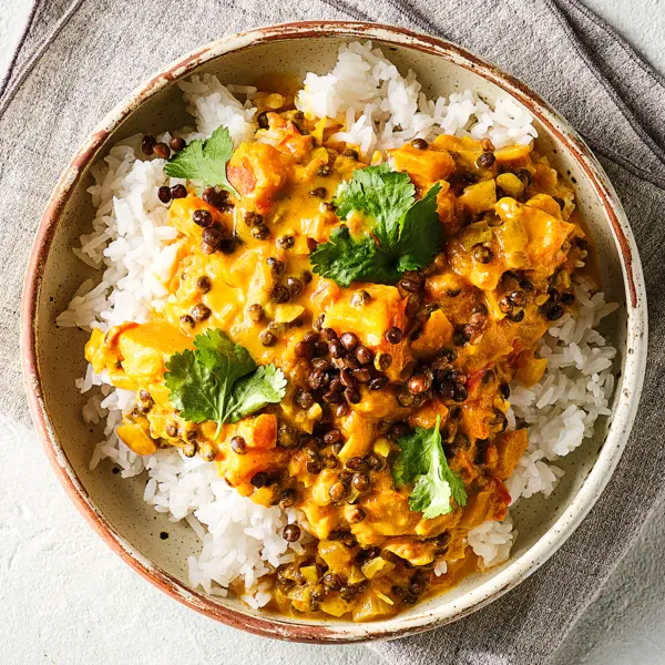 Curry coco avec courge et lentilles