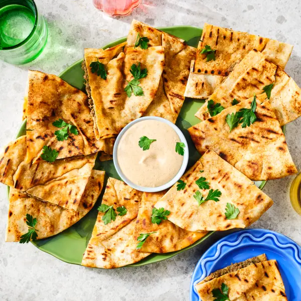Arayes, sauce tahini
