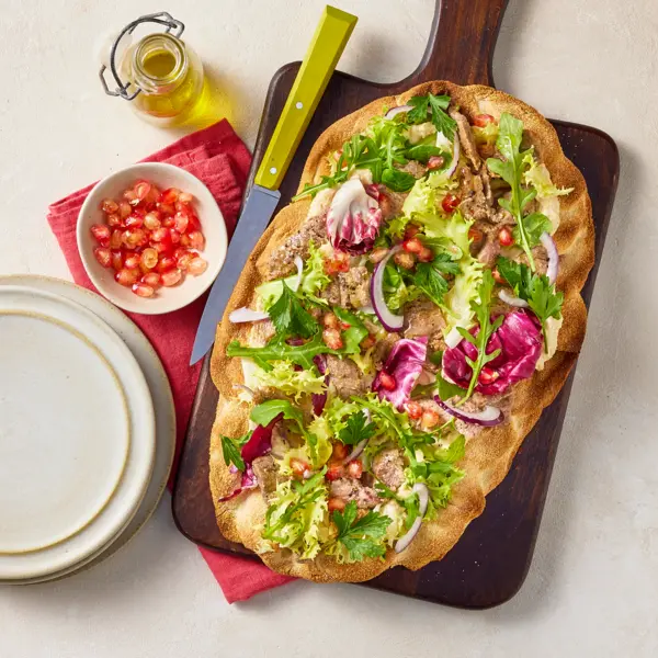 Pinsa chawarma au bœuf & houmous