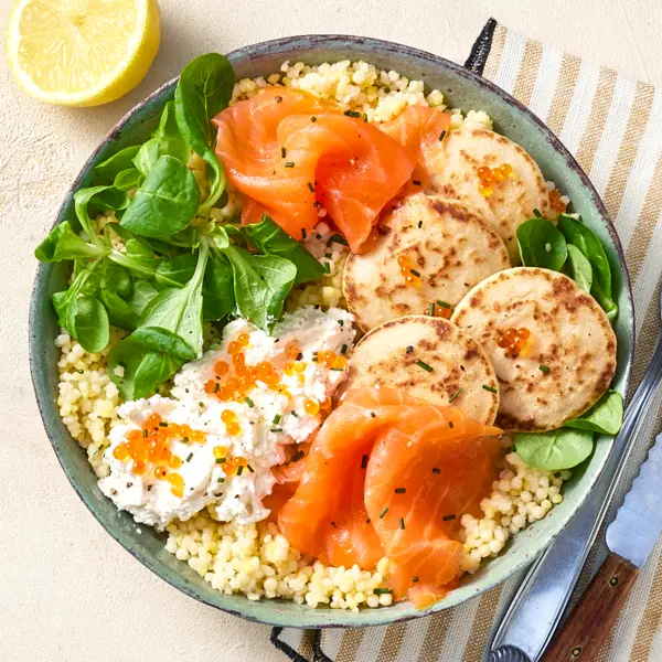 Bowl saumon fumé & blinis