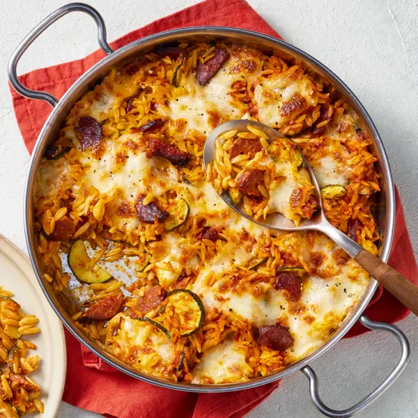 Gratin d'orzo au chorizo & pesto rosso