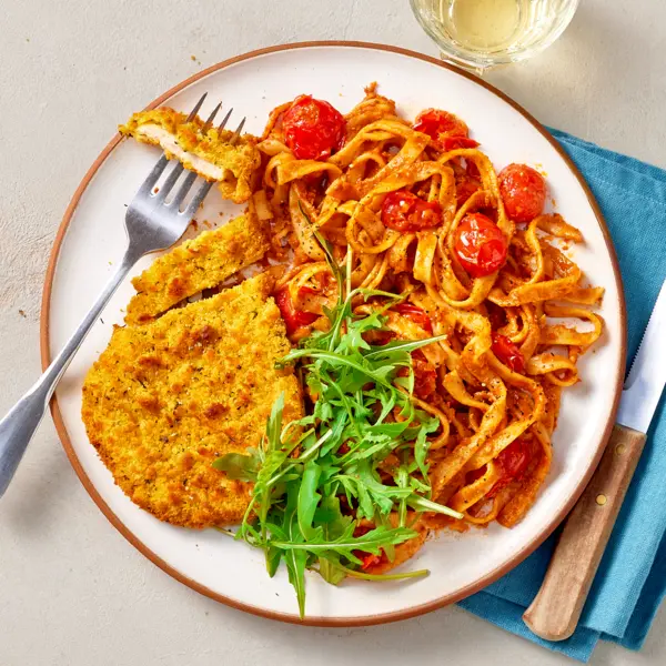 Tagliatelles au pesto rosso style milanaise