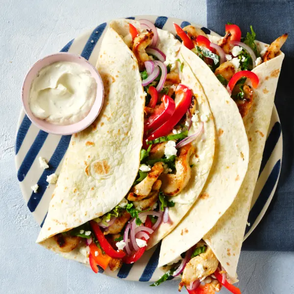 Wraps de poulet moelleux à la féta