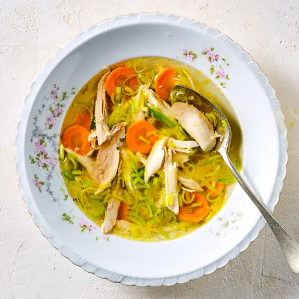 Soupe classique au poulet