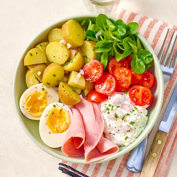 Bowl jambon et pommes de terre au chèvre frais