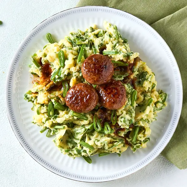Purée de haricots verts et boulettes de viande