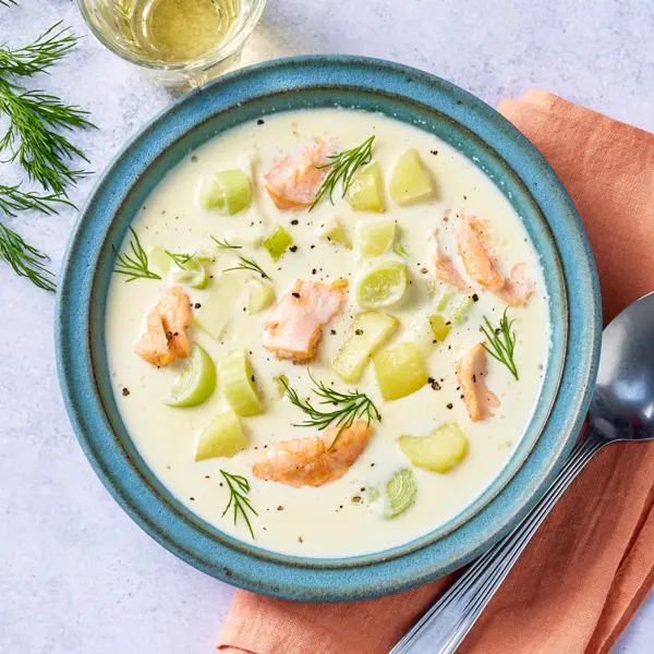 Soupe crémeuse au saumon