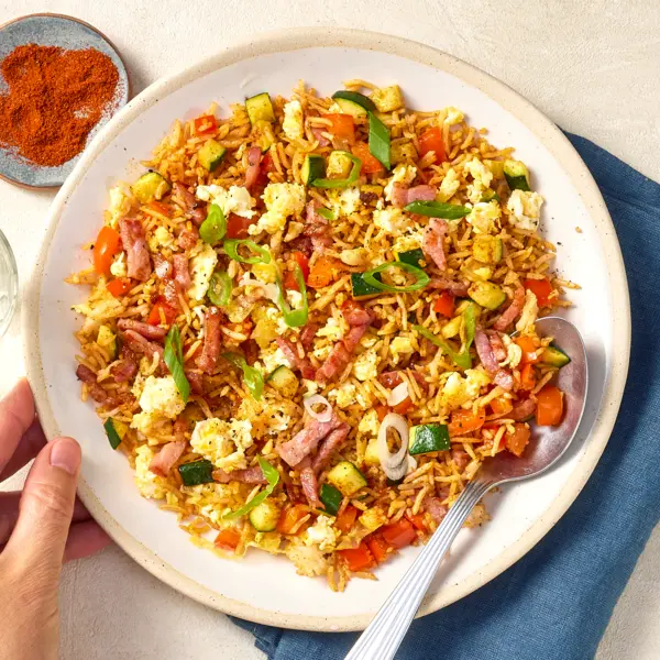 Riz sauté aux petits légumes & lardons