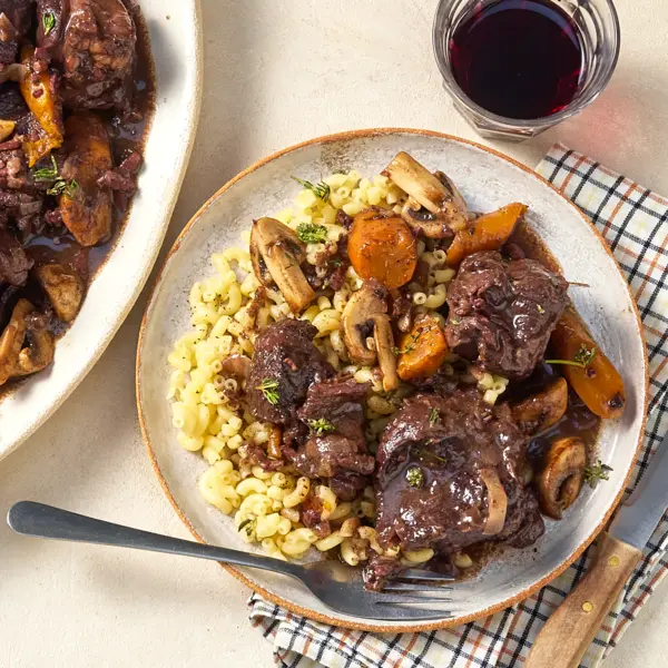 Bœuf bourguignon et coquillettes