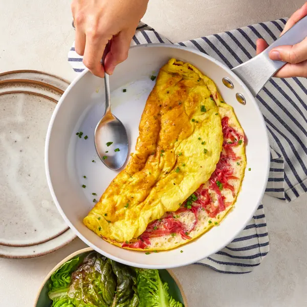 Omelette soufflée bresaola & comté