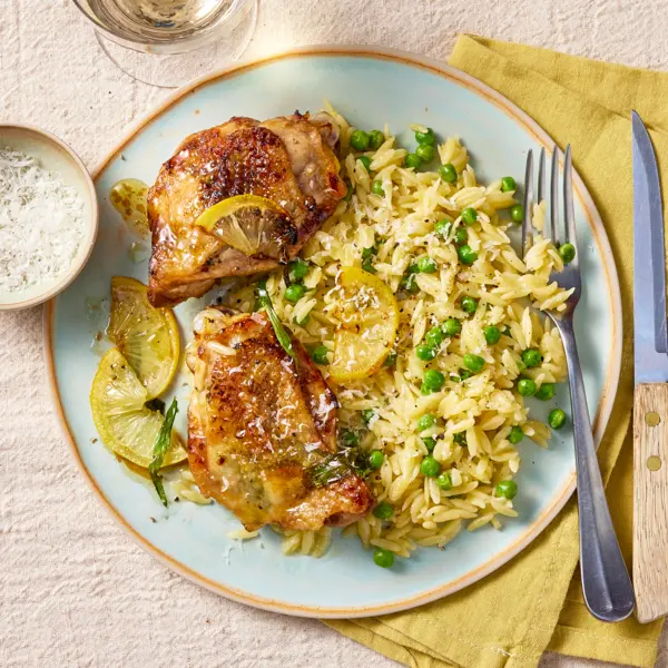 Poulet à l'estragon & orzo de petits-pois