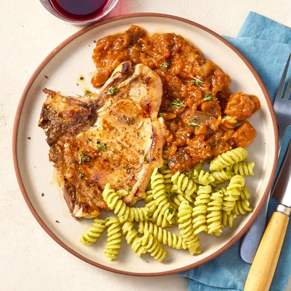 Veau, aubergines & pâtes au pesto