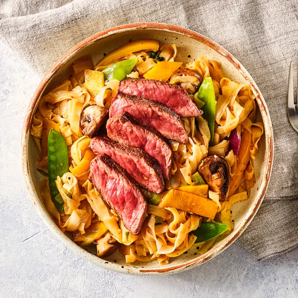 Nouilles de riz au bœuf & sésame