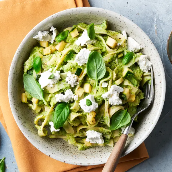 Tagliatelles aux brocolis & chèvre
