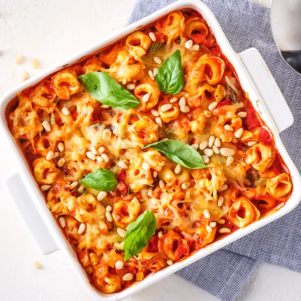 Tortellinis au four à la sauce tomate