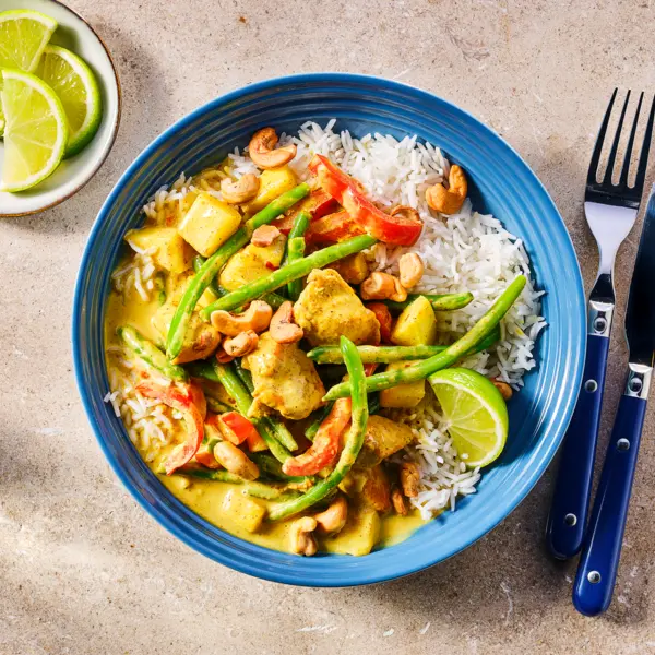 Curry express de poulet à la mangue et aux haricots verts