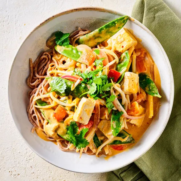Curry rapide de tofu & nouilles
