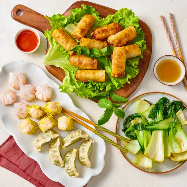 Raviolis party et pak choi sautés