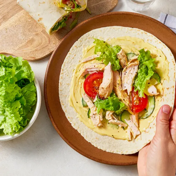 Wrap poulet mayo et crudités
