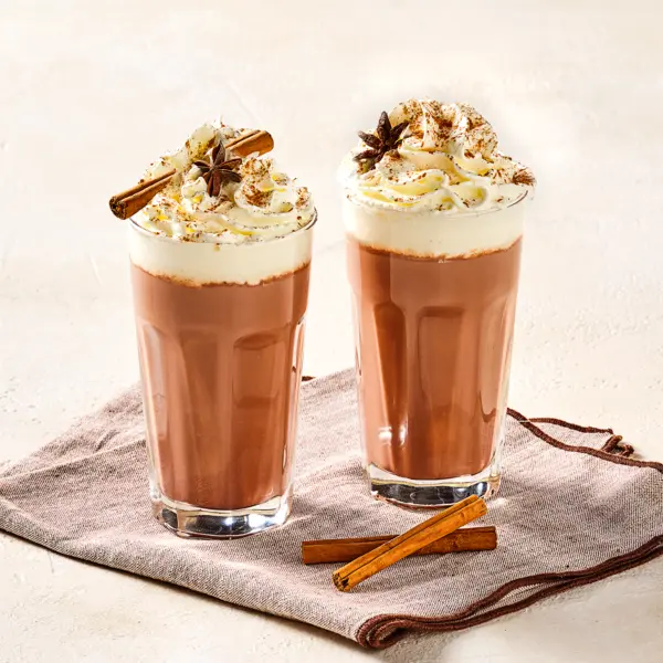 Chocolat chaud à la cannelle