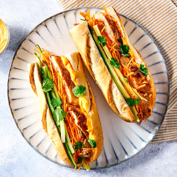 Banh mi au poulet