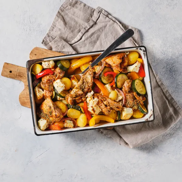 Poulet, légumes & feta au four